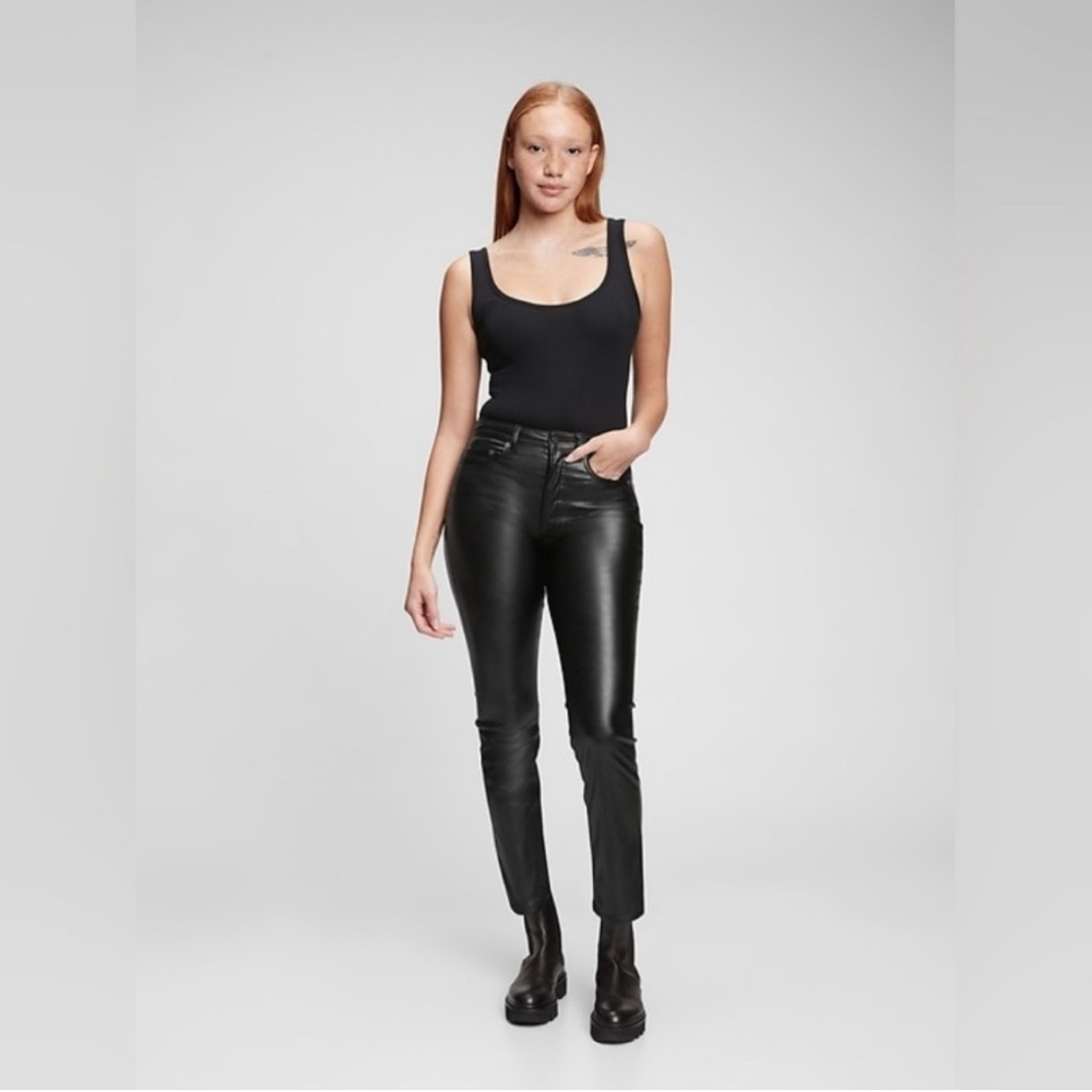 GAP Vintage Slim High Rise Pants Vegan Faux Leather Black